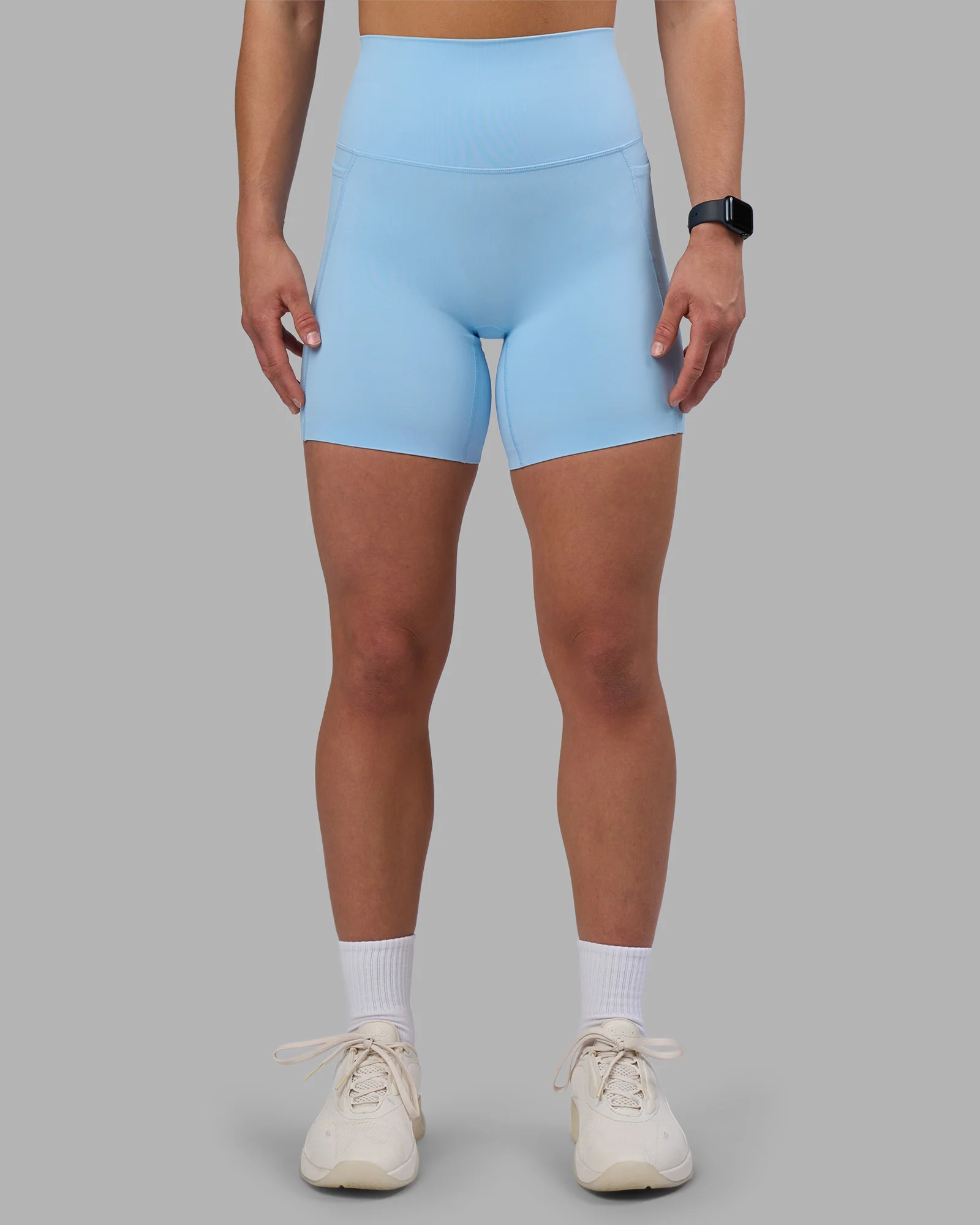 Elixir Ultra High-Rise 6" Short Pockets - Open Air 2 Elixir Ultra High-Rise 6" Short Pockets - Open Air