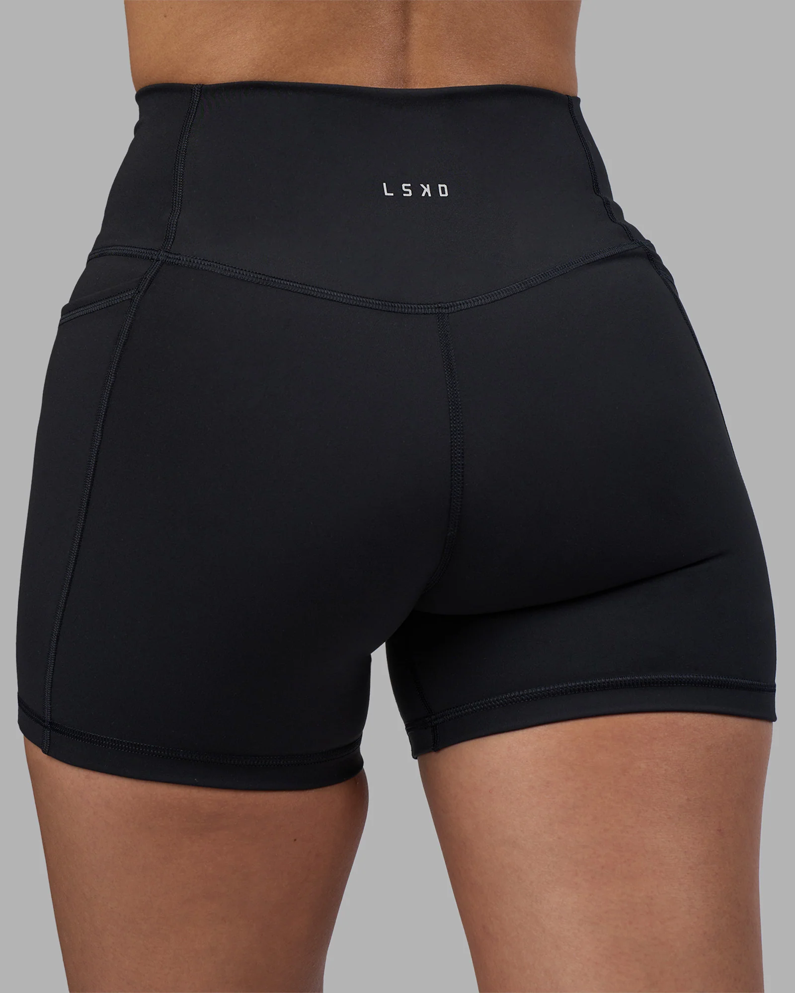 Fusion High-Rise 4" Short Pockets - Black 8 Fusion High-Rise 4" Short Pockets - Black