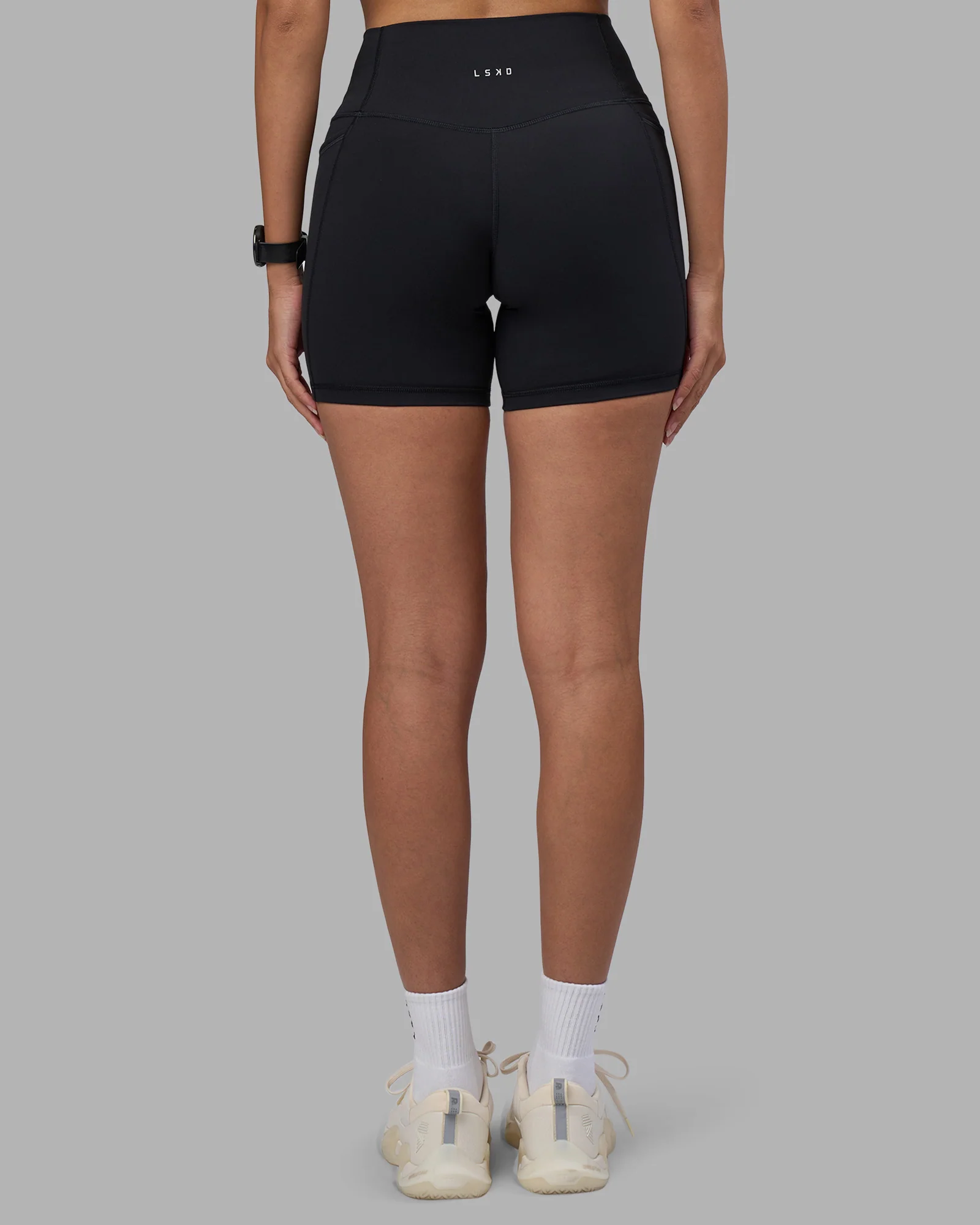 Fusion High-Rise 6" Short Pockets - Black