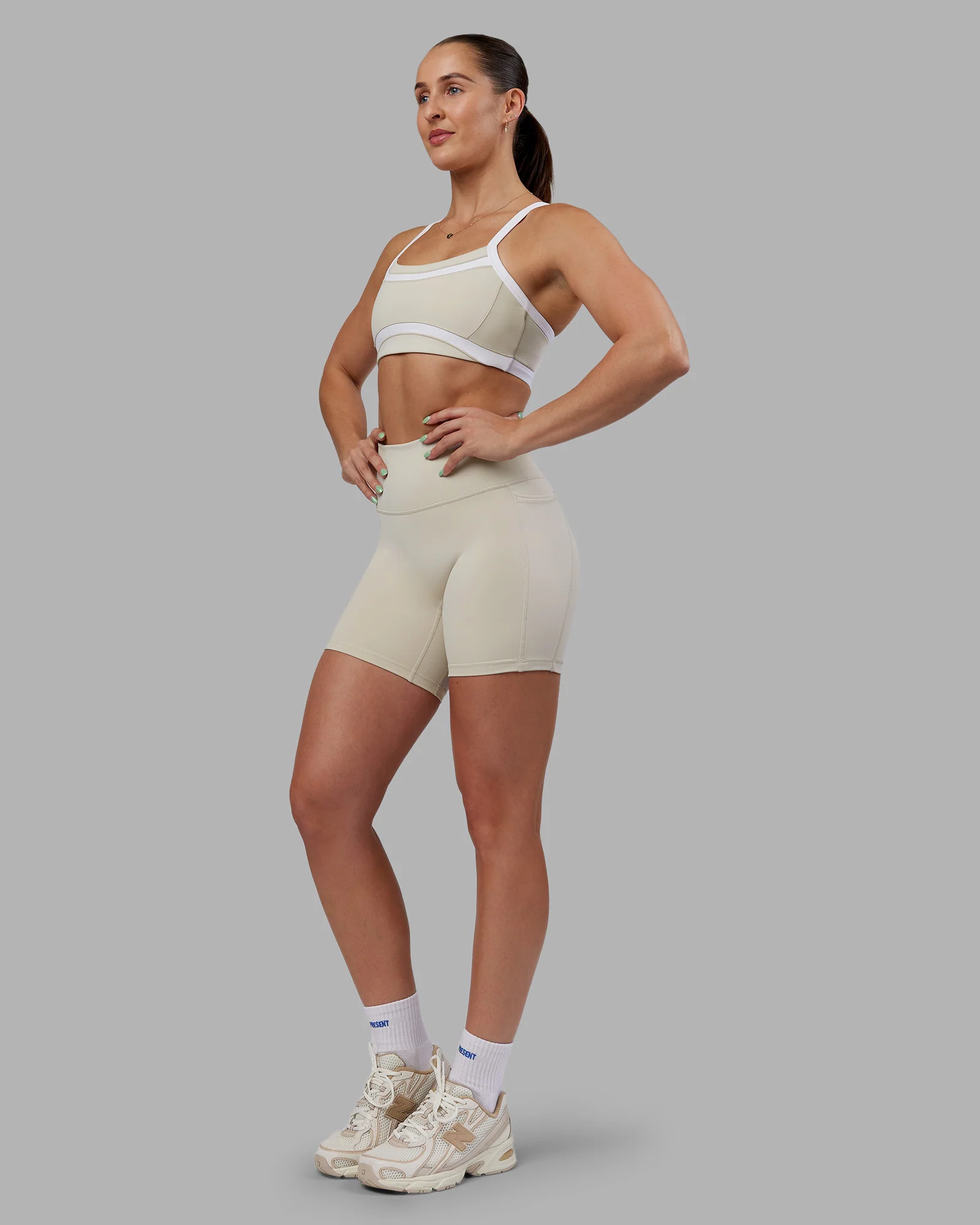 Abs Fusion High-Rise 6" Short Pockets - Shale Beige