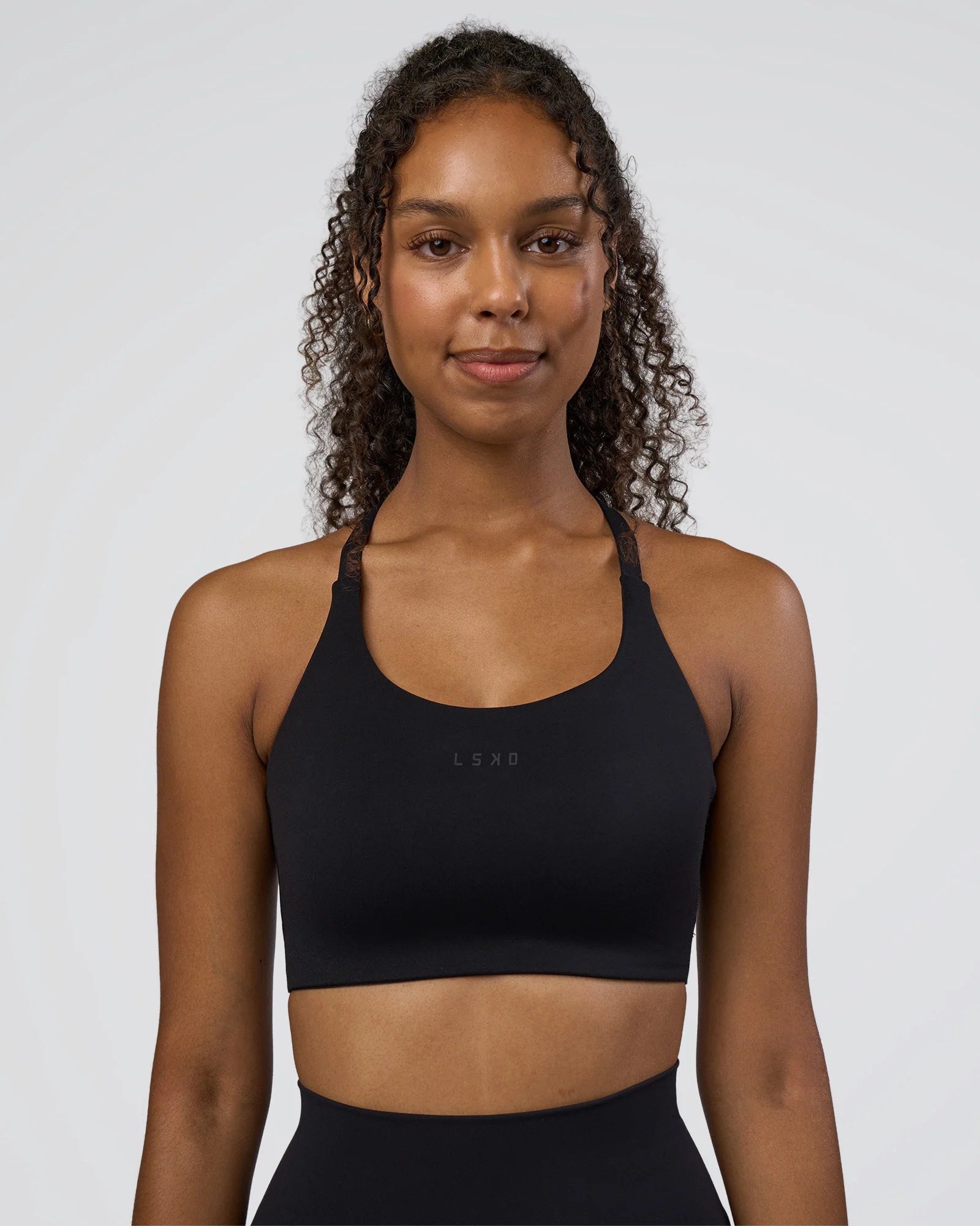 Twist Sports Bra D/DD/E - Black 2 Twist Sports Bra D/DD/E - Black