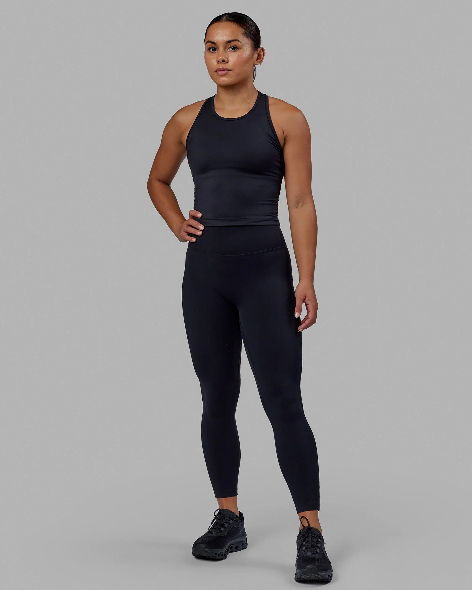 Flow Performance Tank - Black 4 Flow Performance Tank - Black