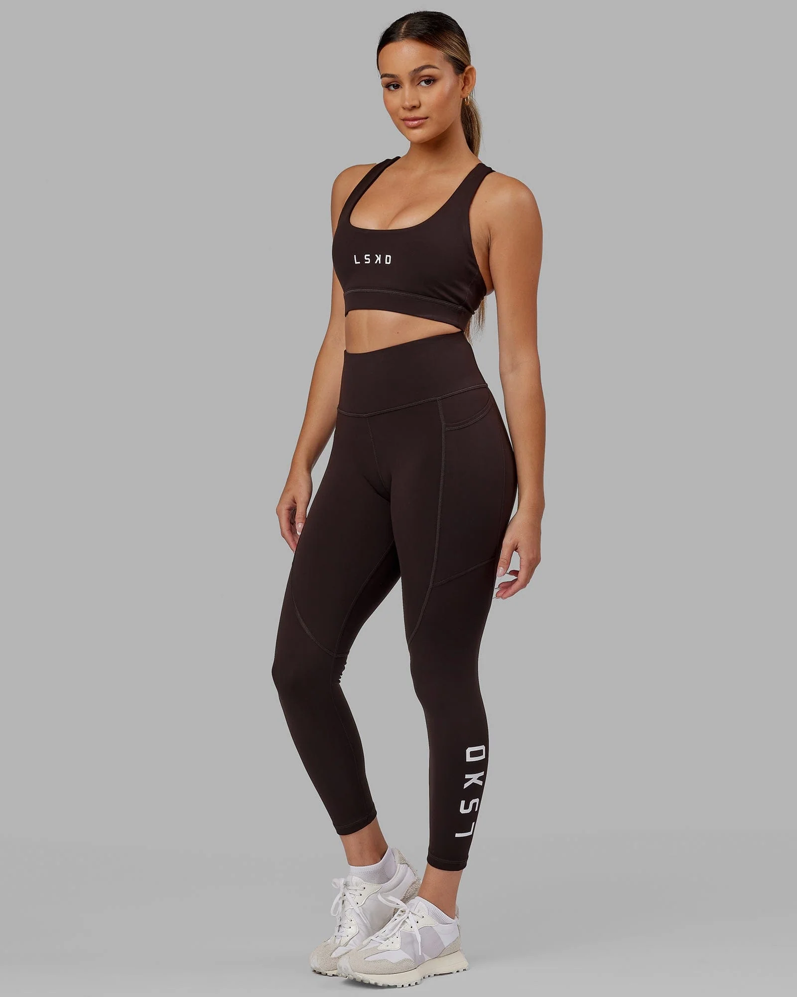 Rep Ultra High-Rise 7/8 Legging Pockets - Dark Walnut