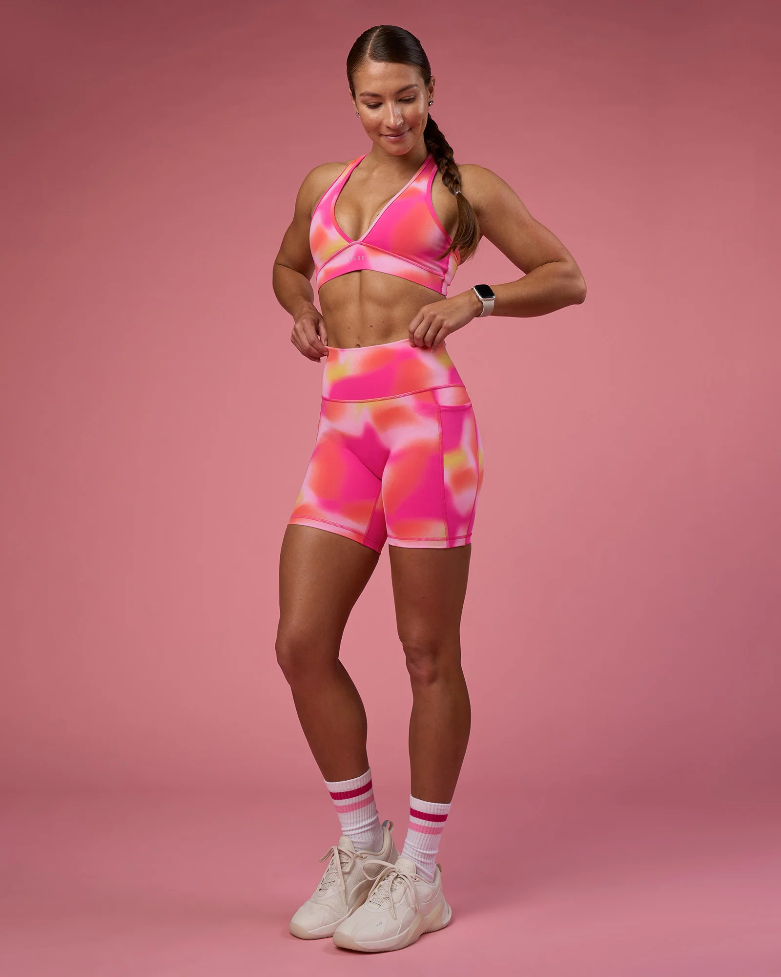 Stamina Rise Sports Bra - Pink Glow Print