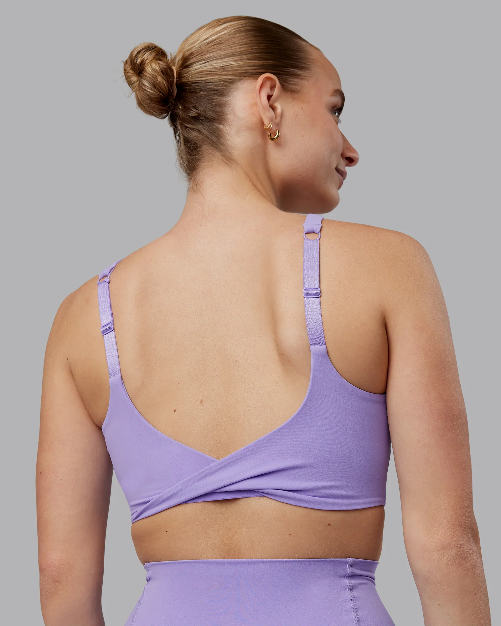 Twist Sports Bra D/DD/E - Violet Ray 3 Twist Sports Bra D/DD/E - Violet Ray