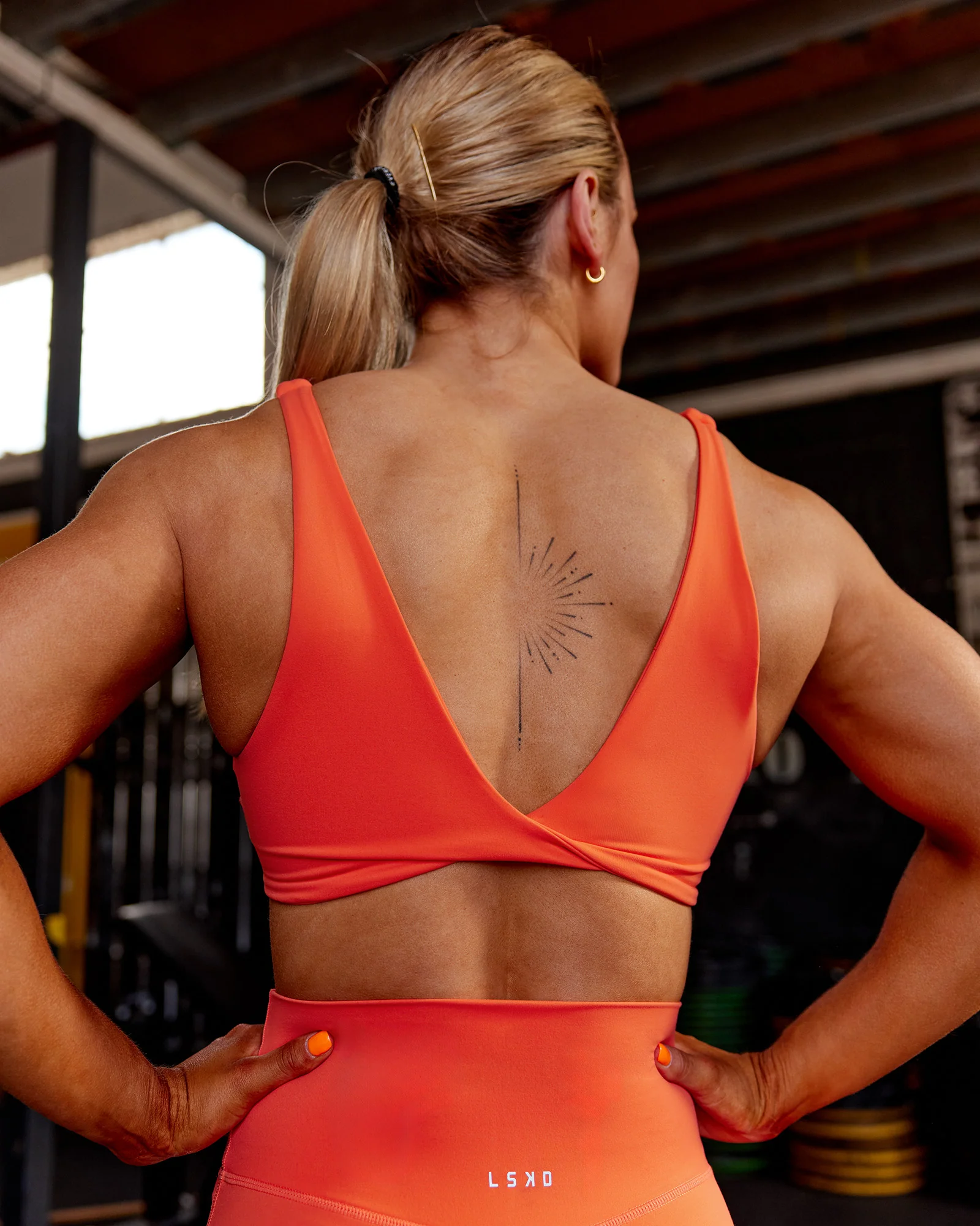 Impulse Reversible Sports Bra - Ultra Orange 3 Impulse Reversible Sports Bra - Ultra Orange