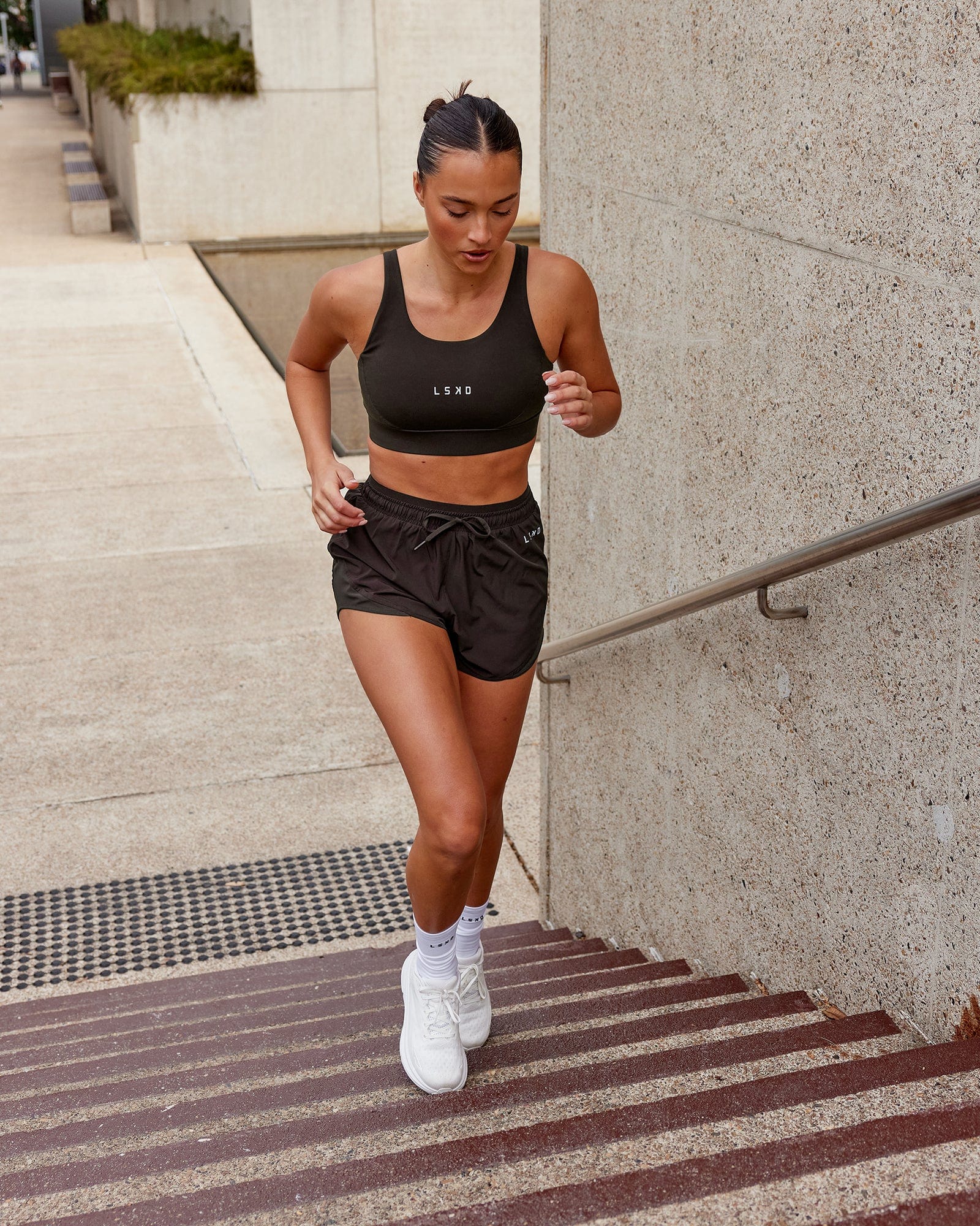 Propel Sports Bra - Dark Walnut