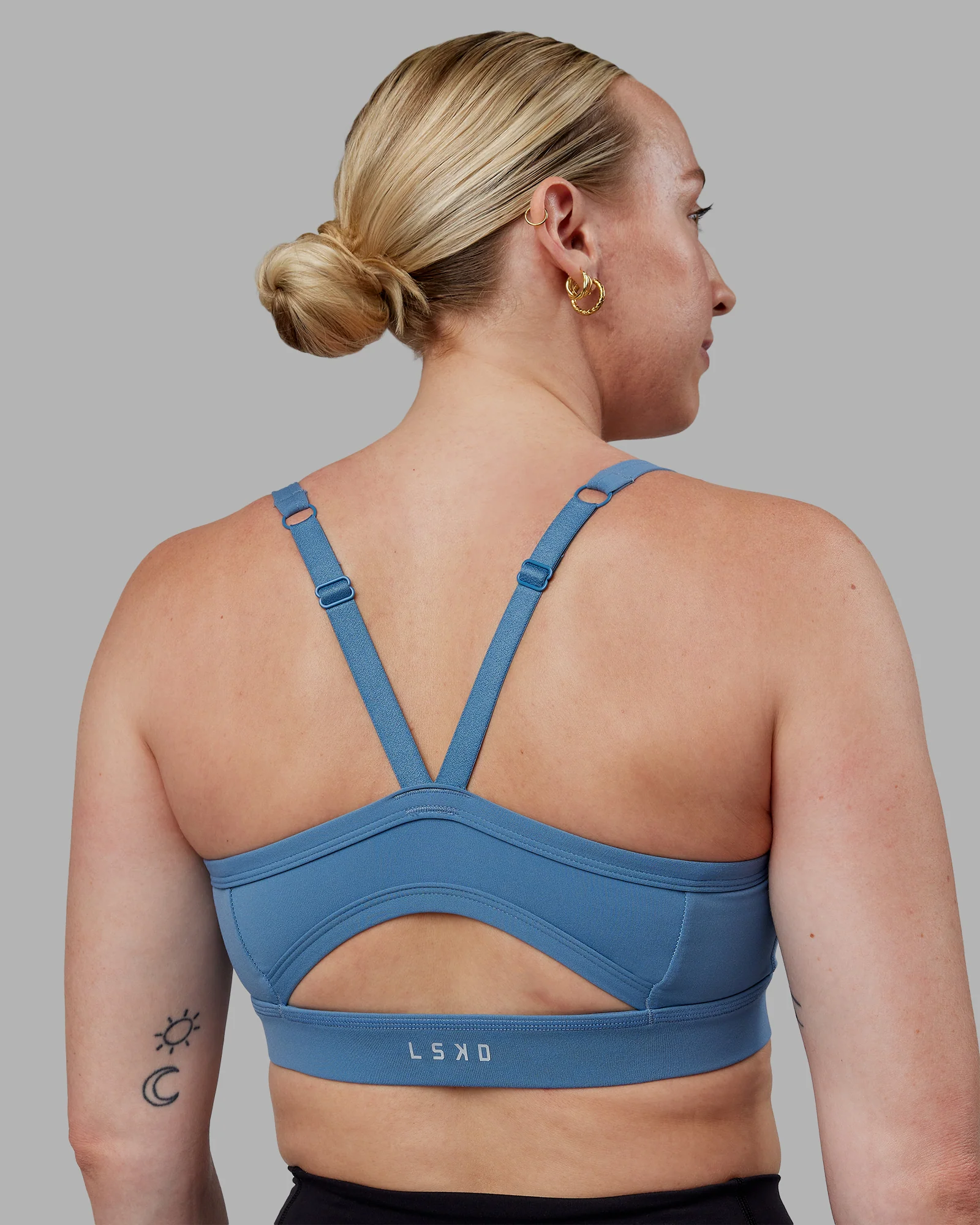 Momentum Sports Bra (D/DD/E) - Elemental Blue 2 Momentum Sports Bra (D/DD/E) - Elemental Blue