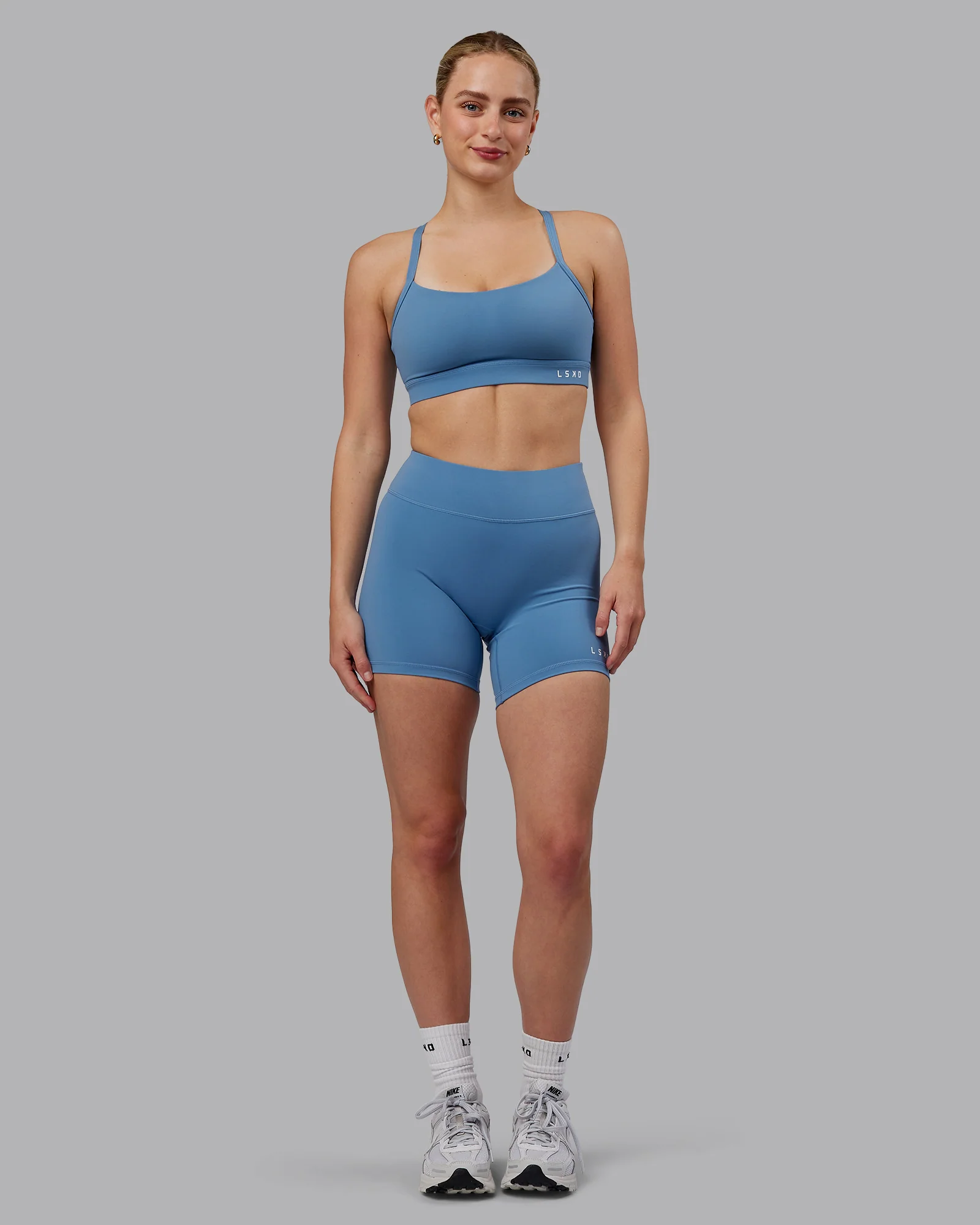 Momentum Sports Bra (D/DD/E) - Elemental Blue 8 Momentum Sports Bra (D/DD/E) - Elemental Blue