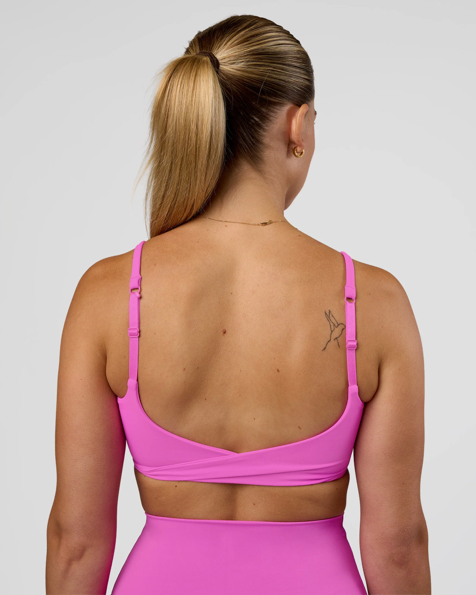Twist Sports Bra - Ultra Fuchsia