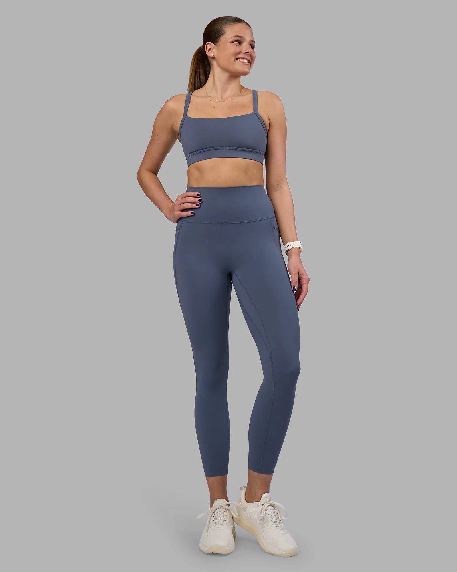 Momentum Sports Bra - Night Shadow 6 Momentum Sports Bra - Night Shadow
