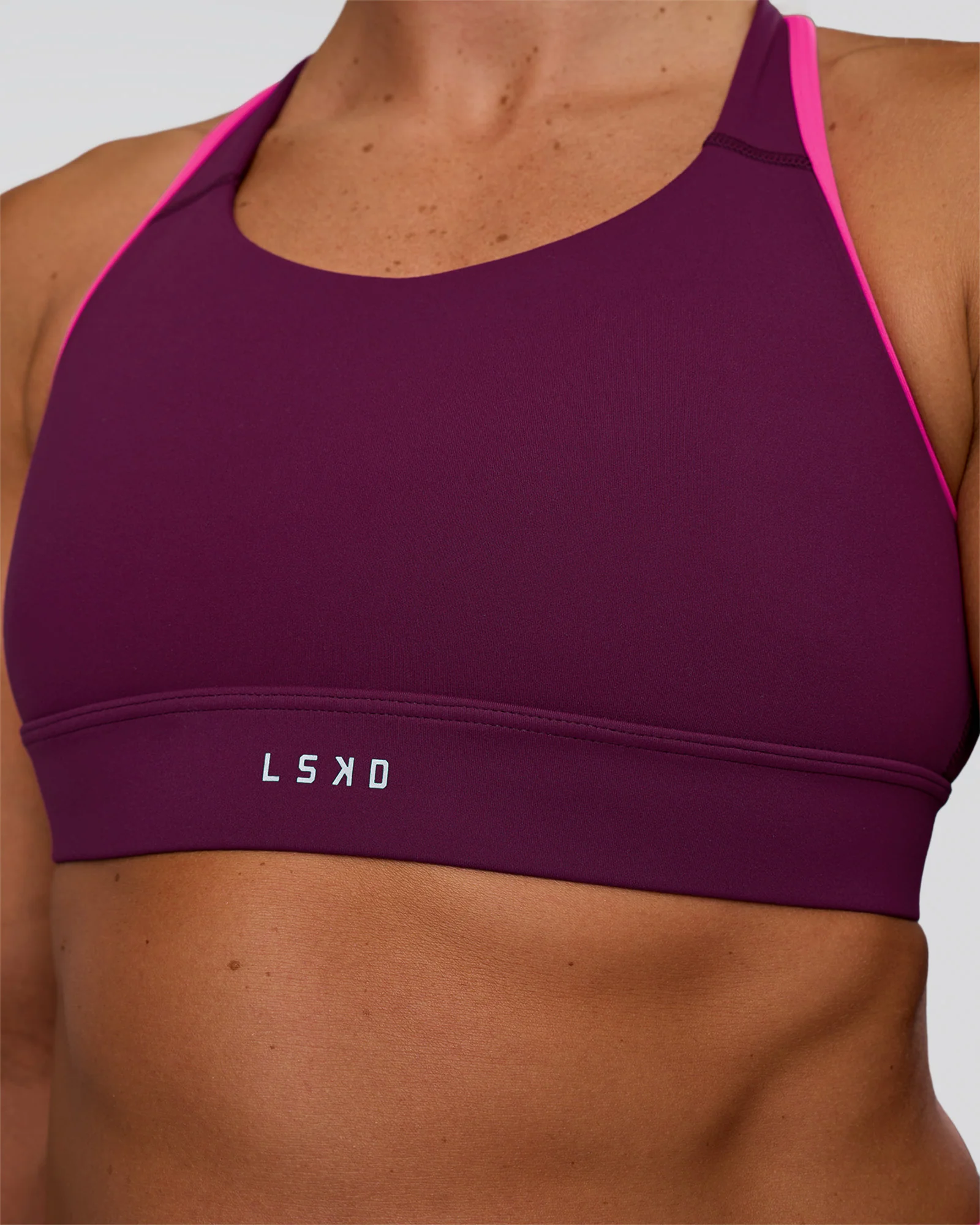 Distinction Sports Bra 2.0 - Plum Caspia-Ultra Pink 4 Distinction Sports Bra 2.0 - Plum Caspia-Ultra Pink