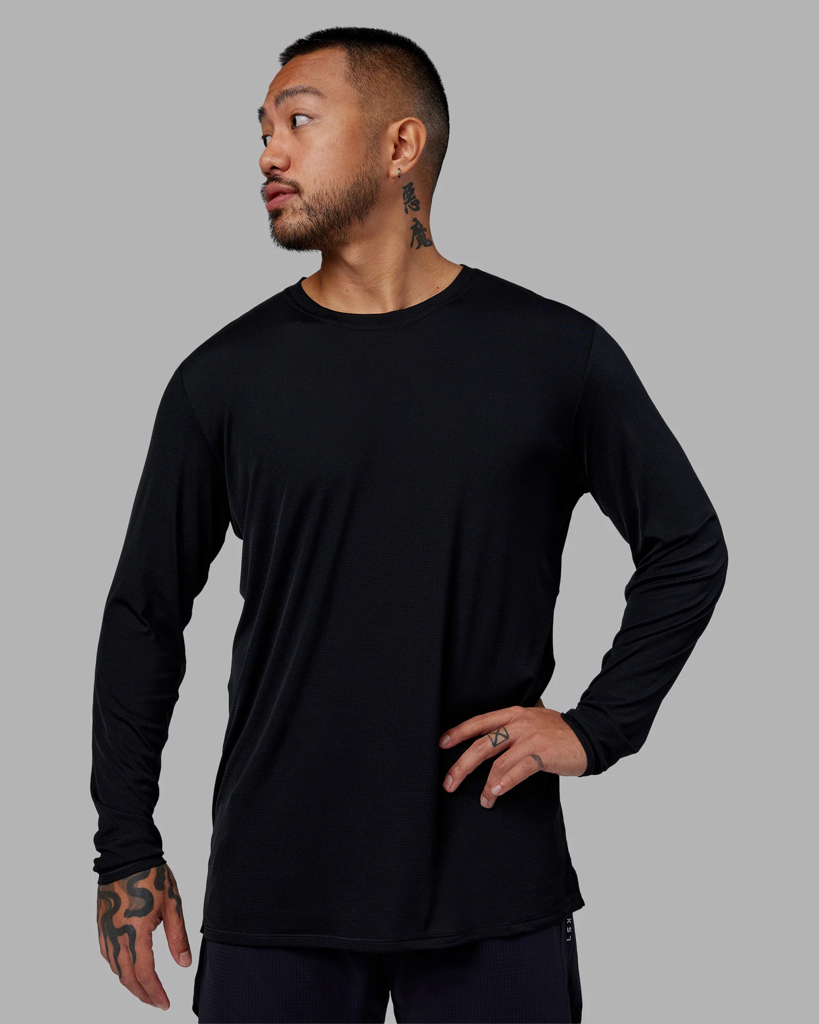 Pace Running Long Sleeve Top - Black 1 Pace Running Long Sleeve Top - Black