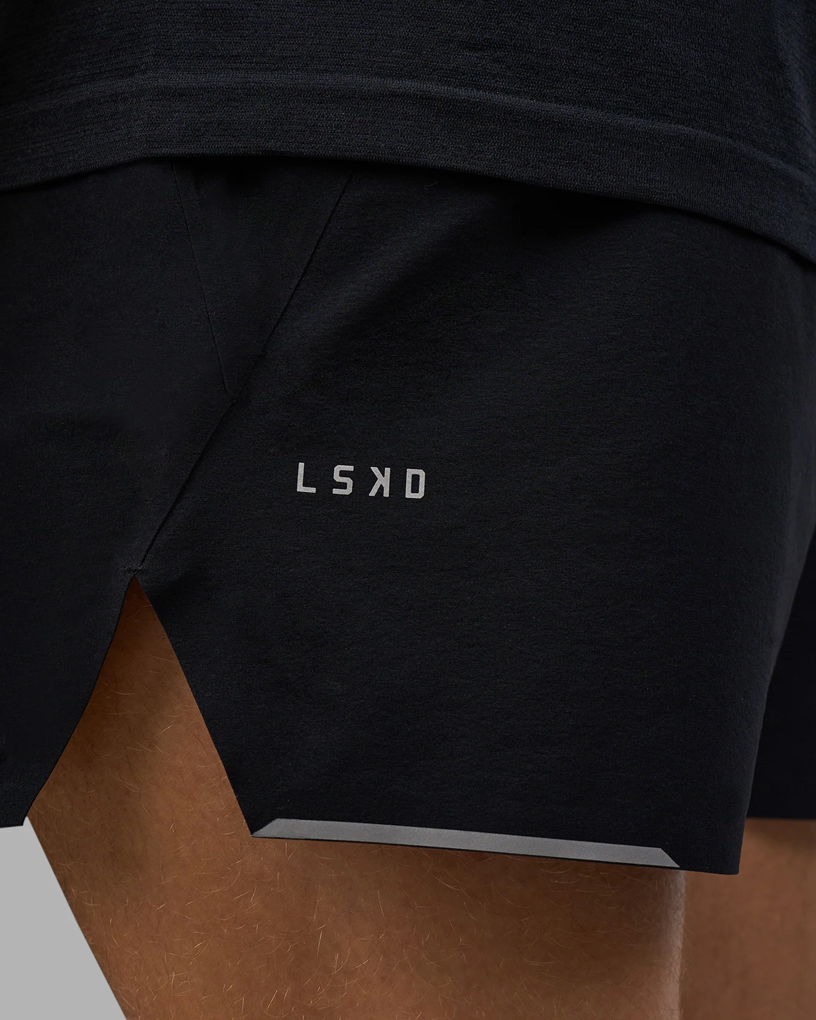 Hybrid Lined 5" Short - Black-Reflective