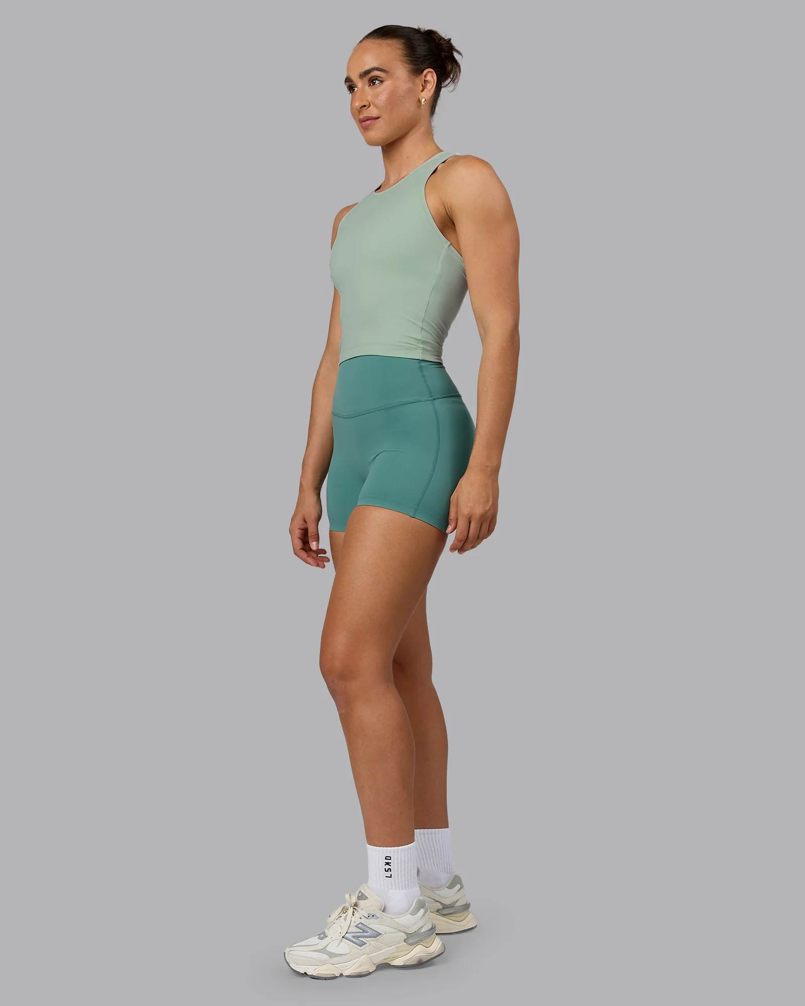 Flow Performance Tank With Shelf Bra - Surf Spray