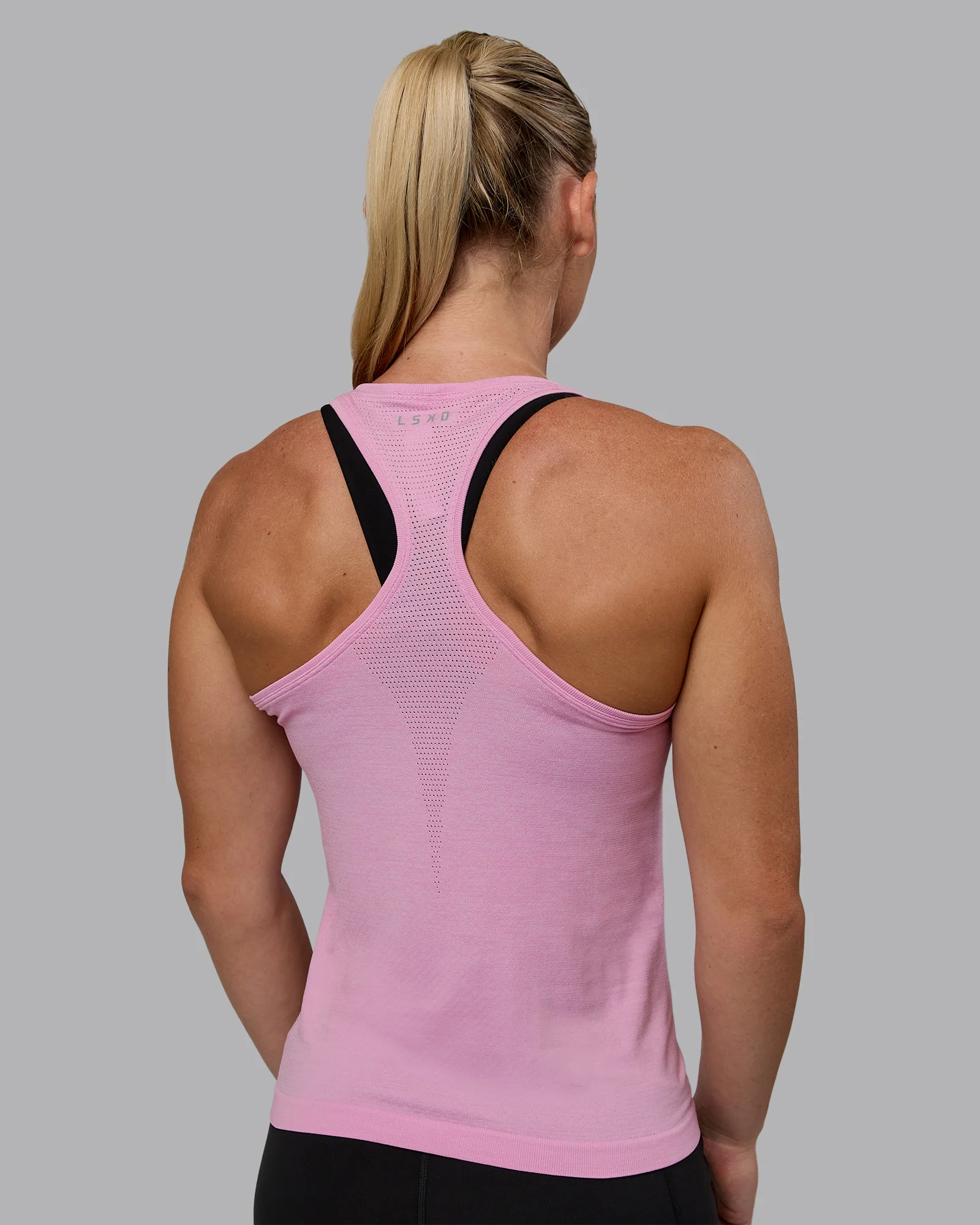 AeroFLX+ Seamless Tank - Pirouette/Bubblegum 2 AeroFLX+ Seamless Tank - Pirouette/Bubblegum